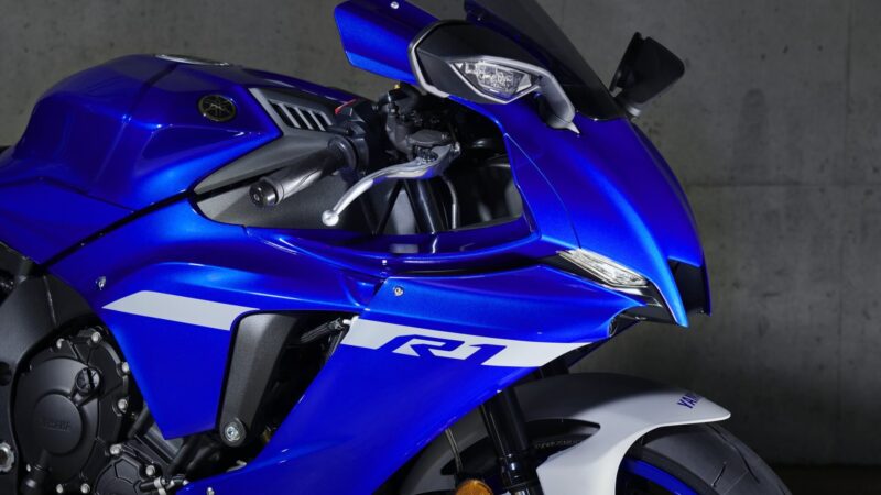 2020 Yamaha YZF1000R1 EU Yamaha Blue Detail 001 03 1