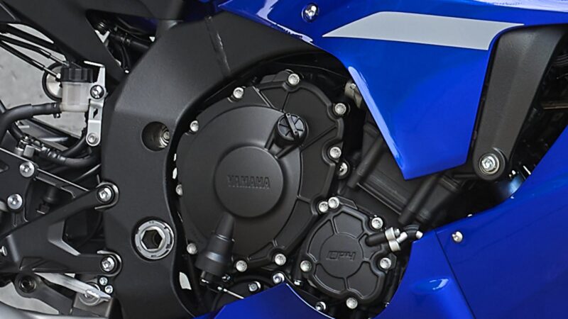 2020 Yamaha YZF1000R1 EU Yamaha Blue Detail 005 03 1