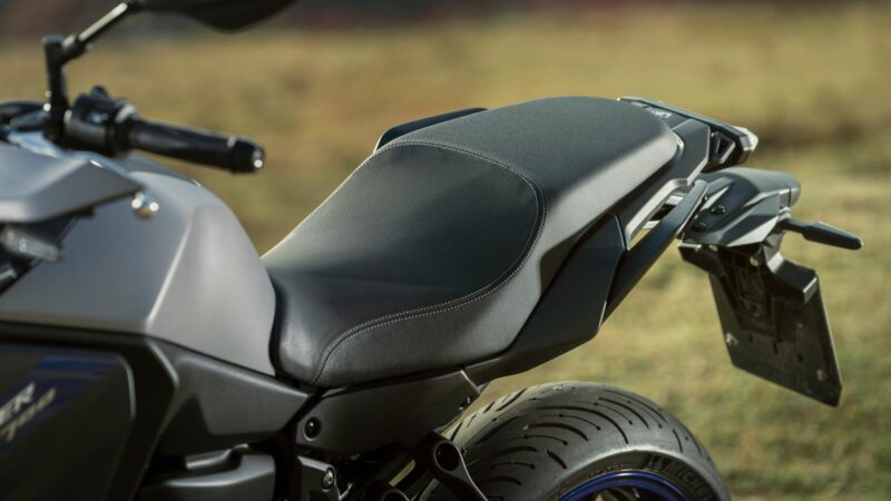 2021 Yamaha MT07TR EU Detail 008 03