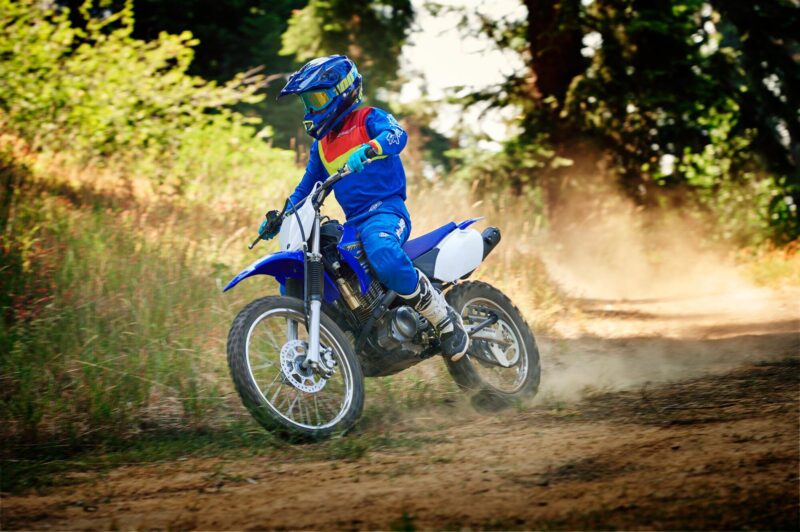 2021 Yamaha TTR125LWE EU Icon Blue Action 005 03