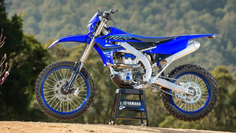 2021 Yamaha WR250F EU Icon Blue Static 004 03