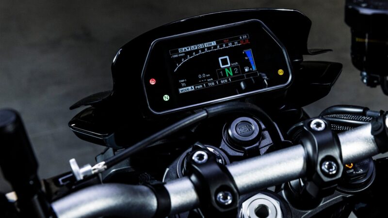 2022 Yamaha MT10 EU Detail 001 03