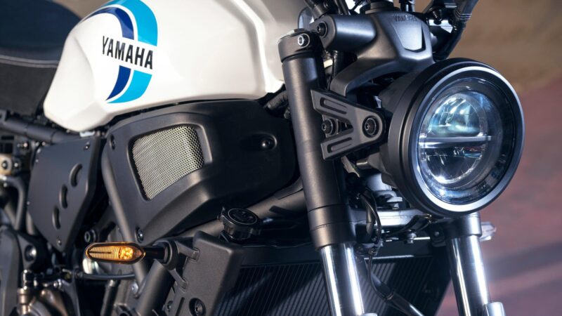 2022 Yamaha XS700 EU Detail 001 03 1