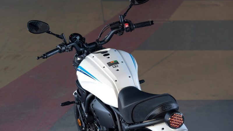 2022 Yamaha XS700 EU Detail 006 03