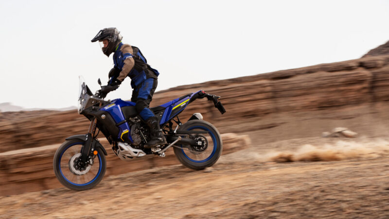 2022 Yamaha XTZ700D EU Icon Blue Action 015 03