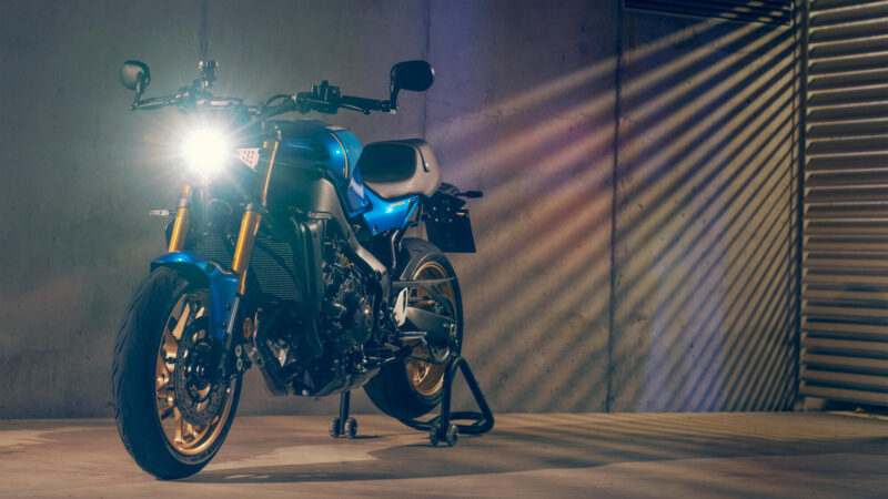 2022 Yamaha XS850 EU Legend Blue Static 002 03