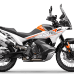 PHO BIKE 90 RE 790 ADV MY23 WHITE 90 Right SALL AEPI V1