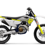PHO BIKE 90 RE FC450 MY23 90 right SALL AEPI V1