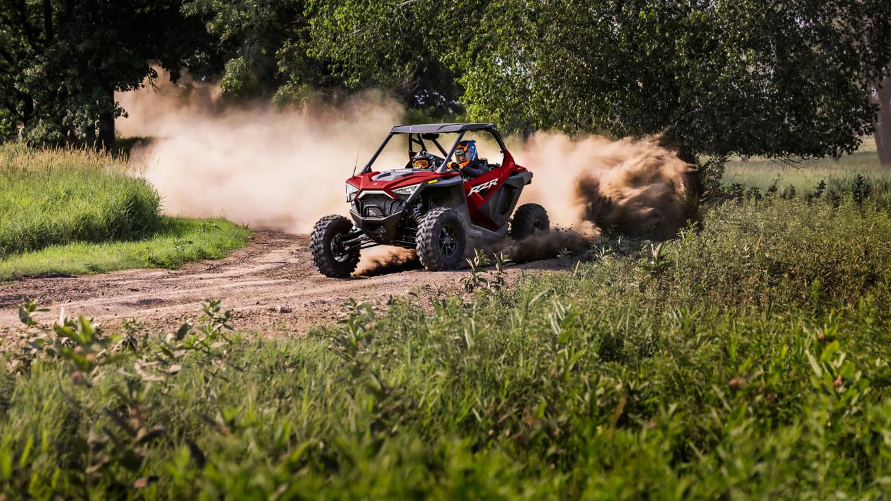 2023 rzr pro xp ultimate sunset red 1 1