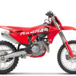 PHO BIKE 90 RE GASGAS MC 450 F MY23 90 right SALL AEPI V1