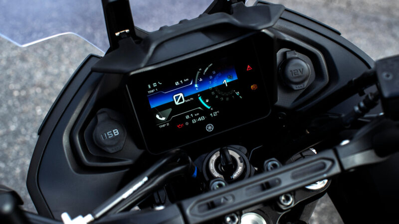 2023 Yamaha MT07TR EU Detail 001 03