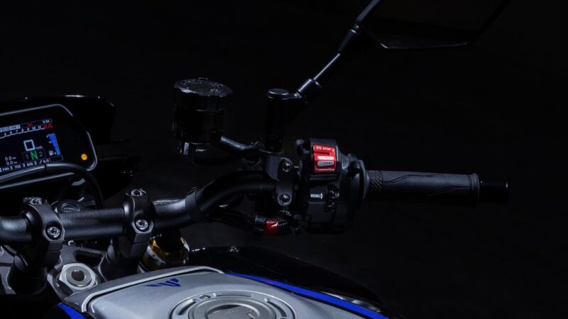 2024 Yamaha MT10DX EU Detail 007 03