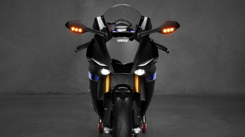 2024 Yamaha YZF1000R1SPL EU Detail 001 03