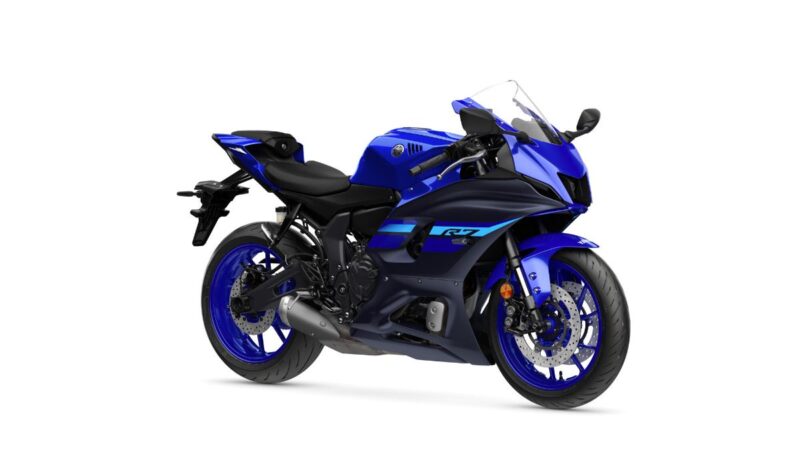 2024 Yamaha YZF700R7 EU Icon Blue 360 Degrees 001 03