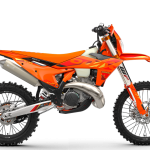 PHO BIKE 90 RE MY25 KTM 250 EXC SIXDAYS 90 DEGREE RIGHT SALL AEPI V1