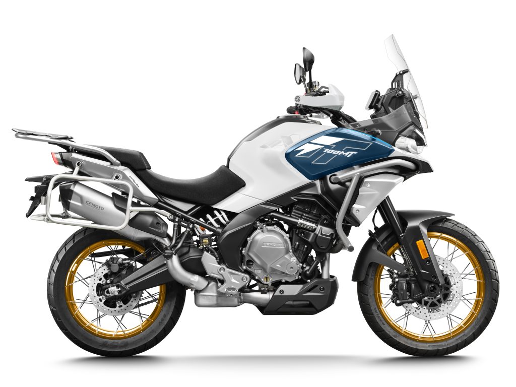 CFMOTO 700MT 2026