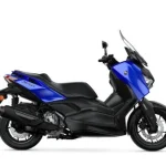 2026 Yamaha XMAX300A EU Icon Blue Studio 002 03 Mobile