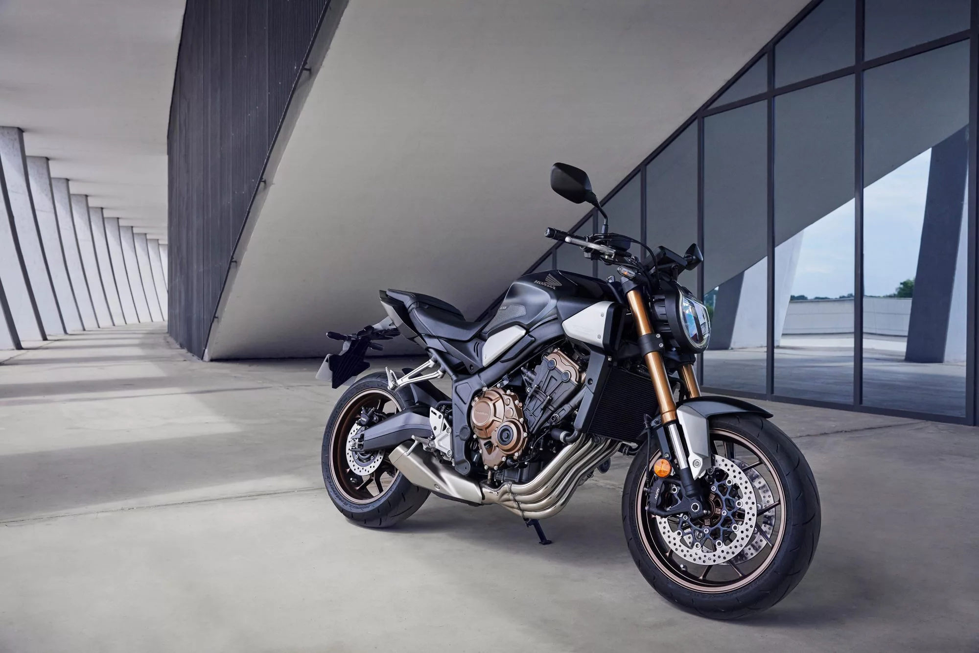 Honda CB650R (E-Clutch) - 2026 | Motociclete | Dealer Moto24®