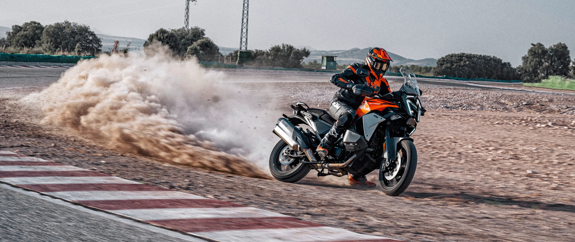 KTM 1390 Super Adventure 2026